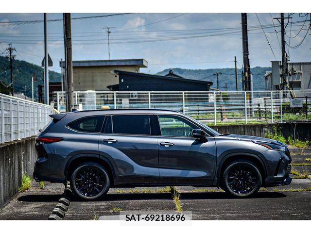Toyota HIGHLANDER 2022-07 8336110-4