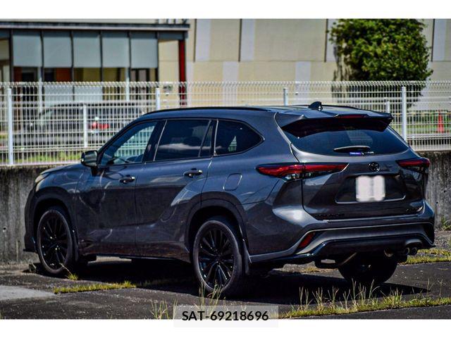 Toyota HIGHLANDER 2022-07 8336110-6