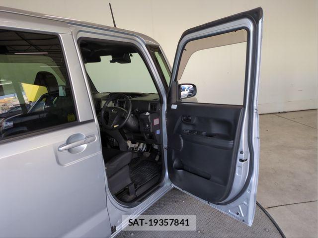 Daihatsu HIJET CADDIE 2018-07 8366198-27