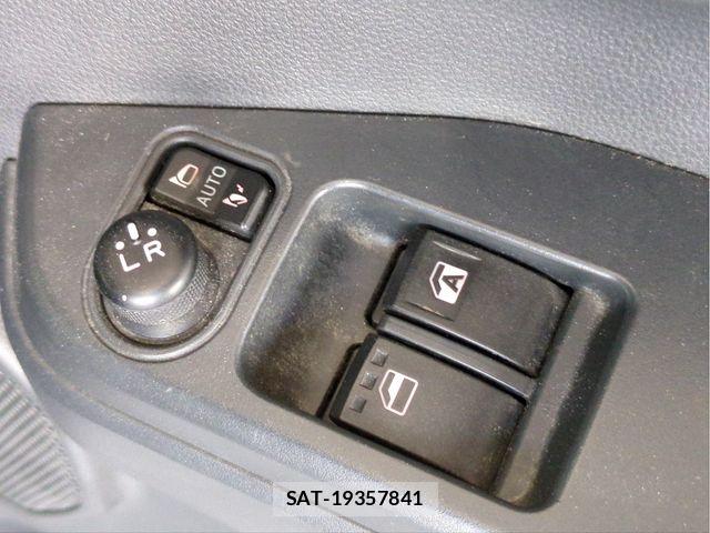 Daihatsu HIJET CADDIE 2018-07 8366198-28