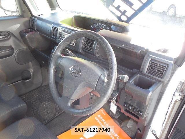 Daihatsu HIJET CADDIE 2017-04 6994017-12