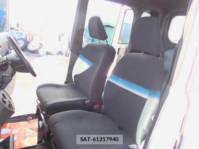 Daihatsu HIJET CADDIE 2017-04 6994017-14