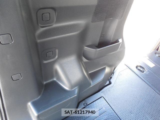 Daihatsu HIJET CADDIE 2017-04 6994017-8