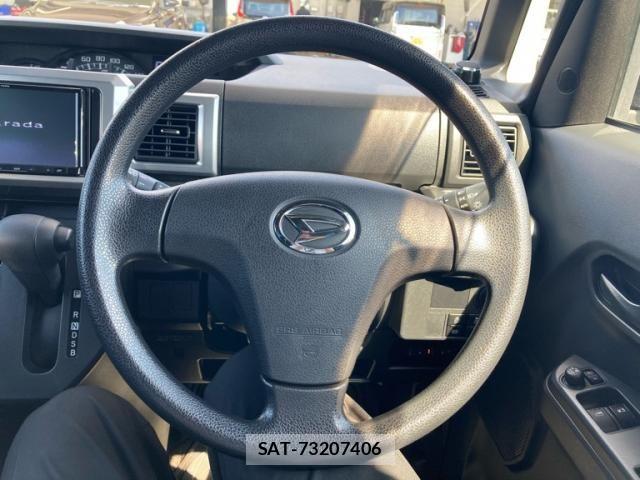 Daihatsu HIJET CADDIE 2018-03 7216142-17