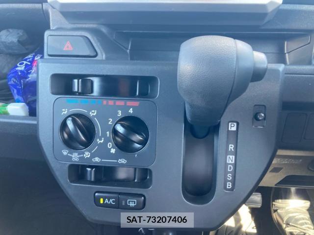 Daihatsu HIJET CADDIE 2018-03 7216142-20