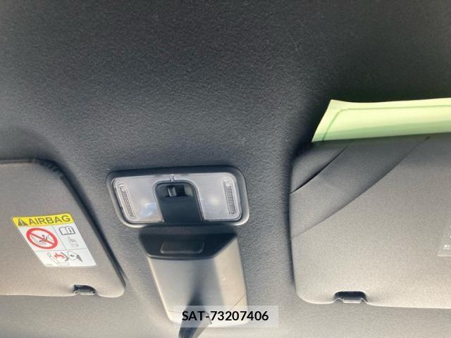 Daihatsu HIJET CADDIE 2018-03 7216142-22
