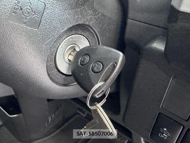 Daihatsu HIJET CADDIE 2016-08 7785449-20