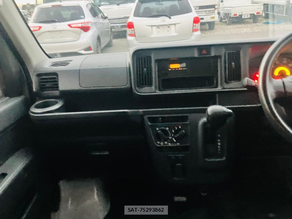 Daihatsu HIJET CARGO 2018-11 678200-13