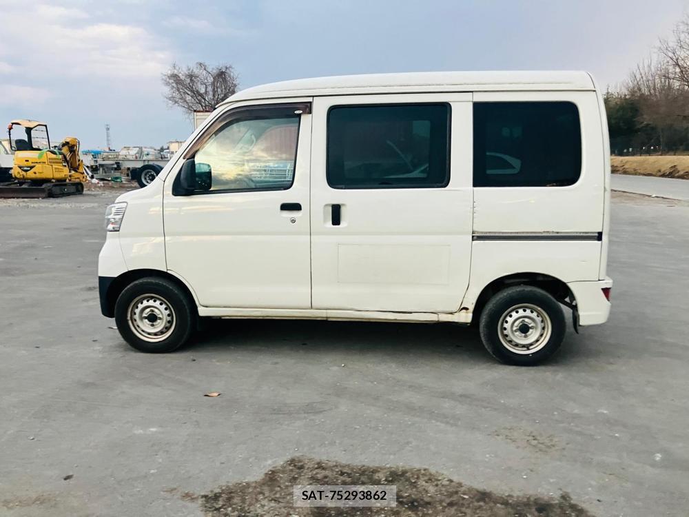Daihatsu HIJET CARGO 2018-11 678200-5