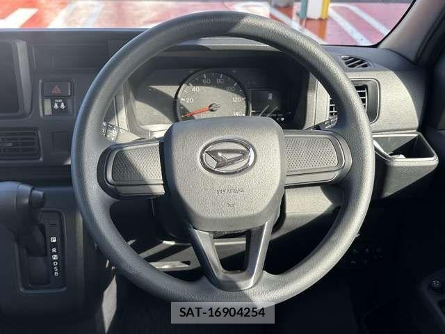 Daihatsu HIJET CARGO 2023-09 704782-9