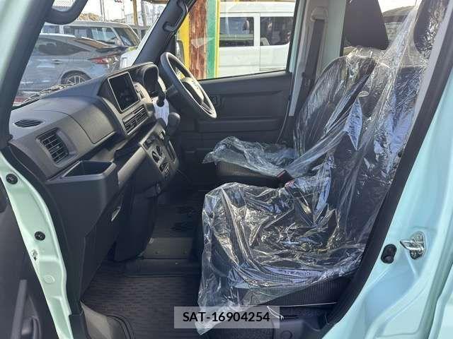 Daihatsu HIJET CARGO 2023-09 704782-4