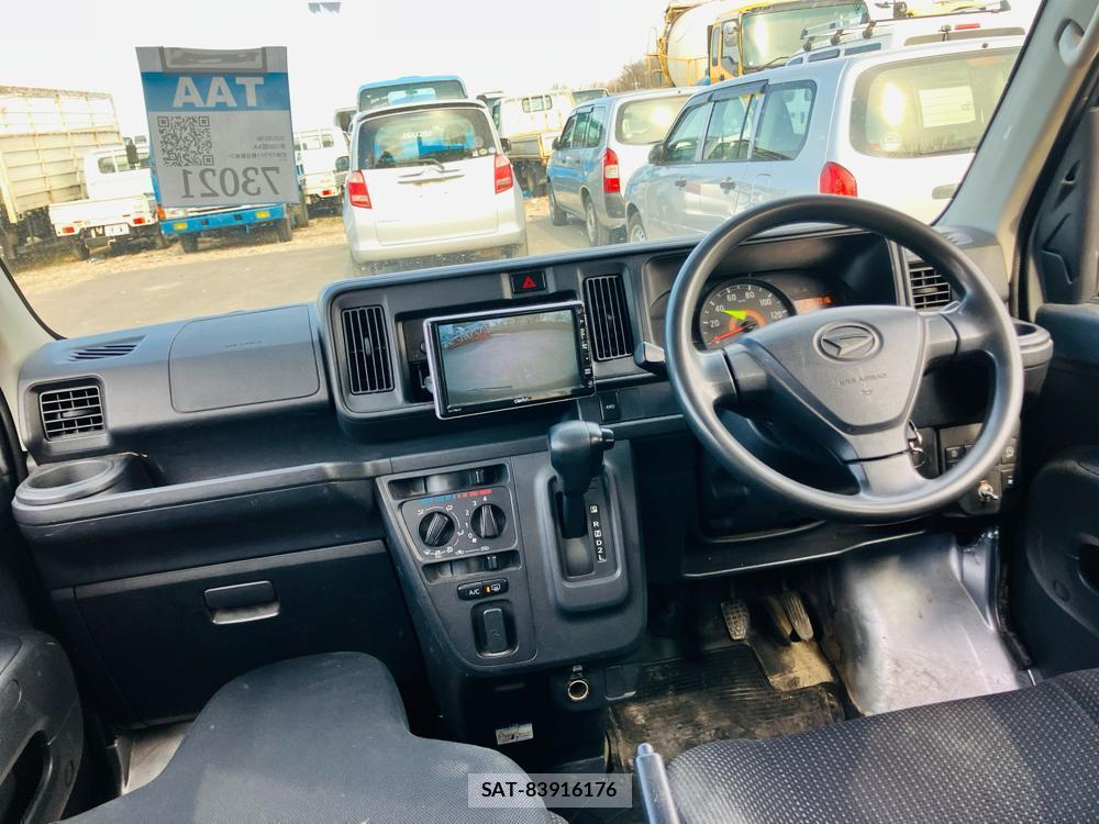 Daihatsu HIJET CARGO 2018-11 737480-12