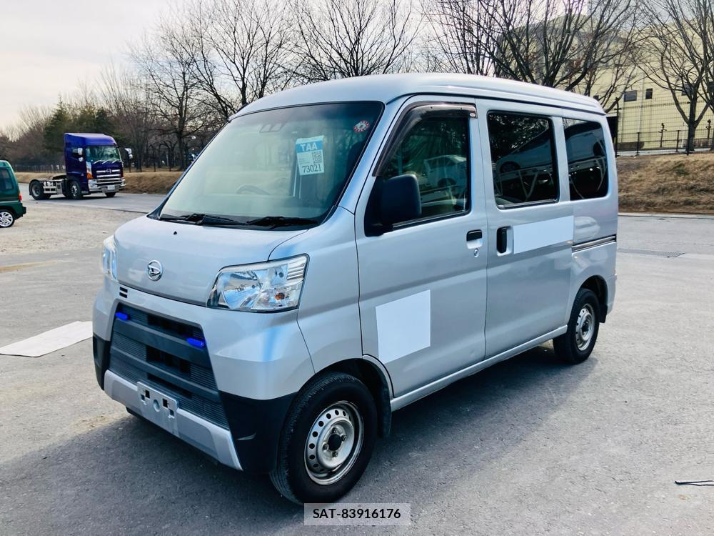 Daihatsu HIJET CARGO 2018-11 737480-6