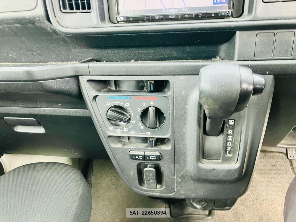 Daihatsu HIJET CARGO 2019-04 737481-20