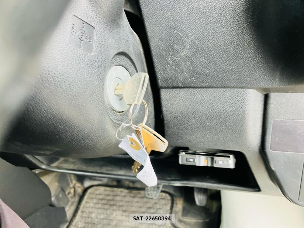 Daihatsu HIJET CARGO 2019-04 737481-21