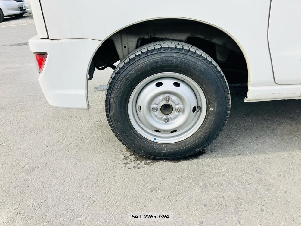 Daihatsu HIJET CARGO 2019-04 737481-28