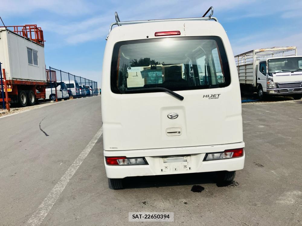 Daihatsu HIJET CARGO 2019-04 737481-3