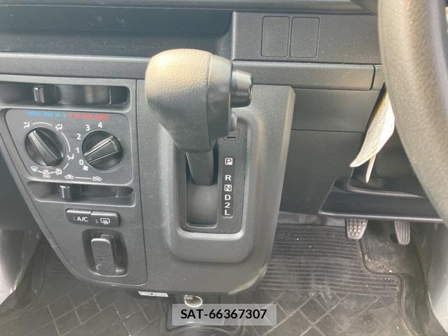 Daihatsu HIJET CARGO 2020-03 1076865-9
