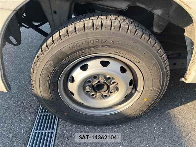 Daihatsu HIJET CARGO 2020-02 1076852-10