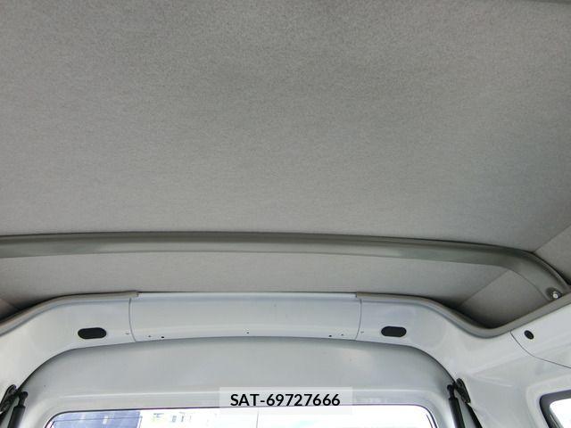 Daihatsu HIJET CARGO 2018-02 1092029-17