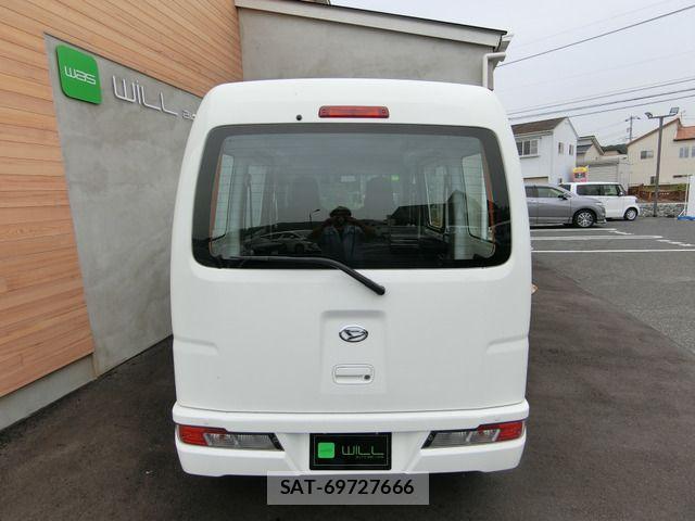 Daihatsu HIJET CARGO 2018-02 1092029-1