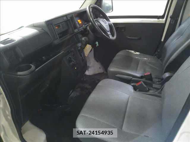 Daihatsu HIJET CARGO 2020-02 1076844-2