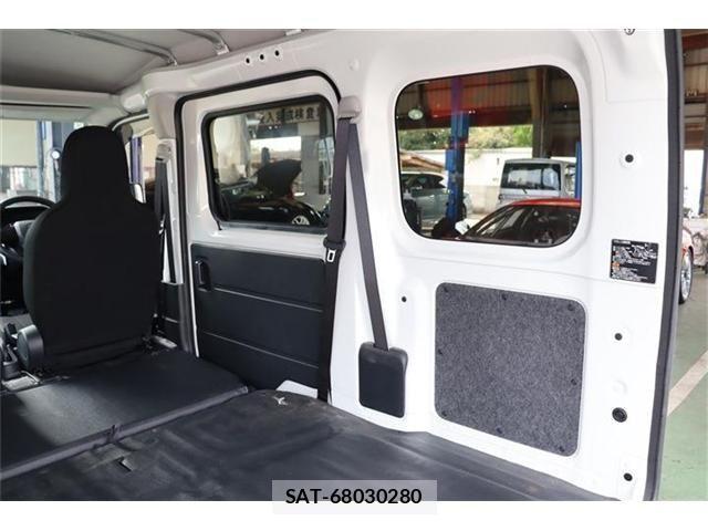 Daihatsu HIJET CARGO 2024-03 1302142-17