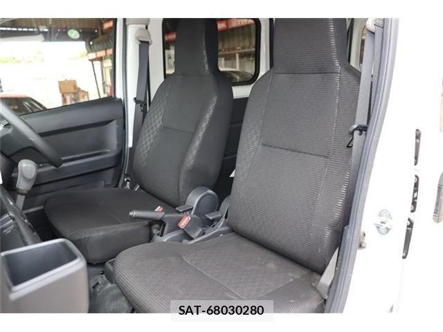 Daihatsu HIJET CARGO 2024-03 1302142-5