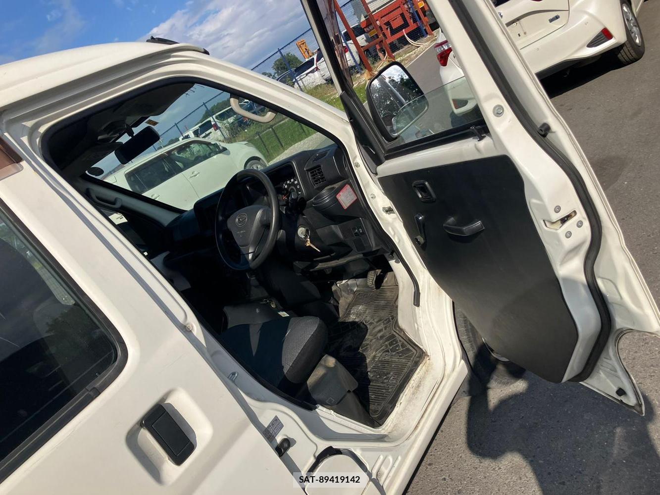 Daihatsu HIJET CARGO 2019 1300064-10