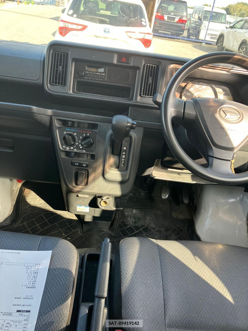 Daihatsu HIJET CARGO 2019 1300064-12