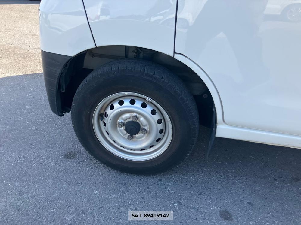 Daihatsu HIJET CARGO 2019 1300064-32