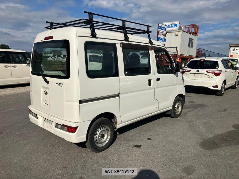 Daihatsu HIJET CARGO 2019 1300064-4