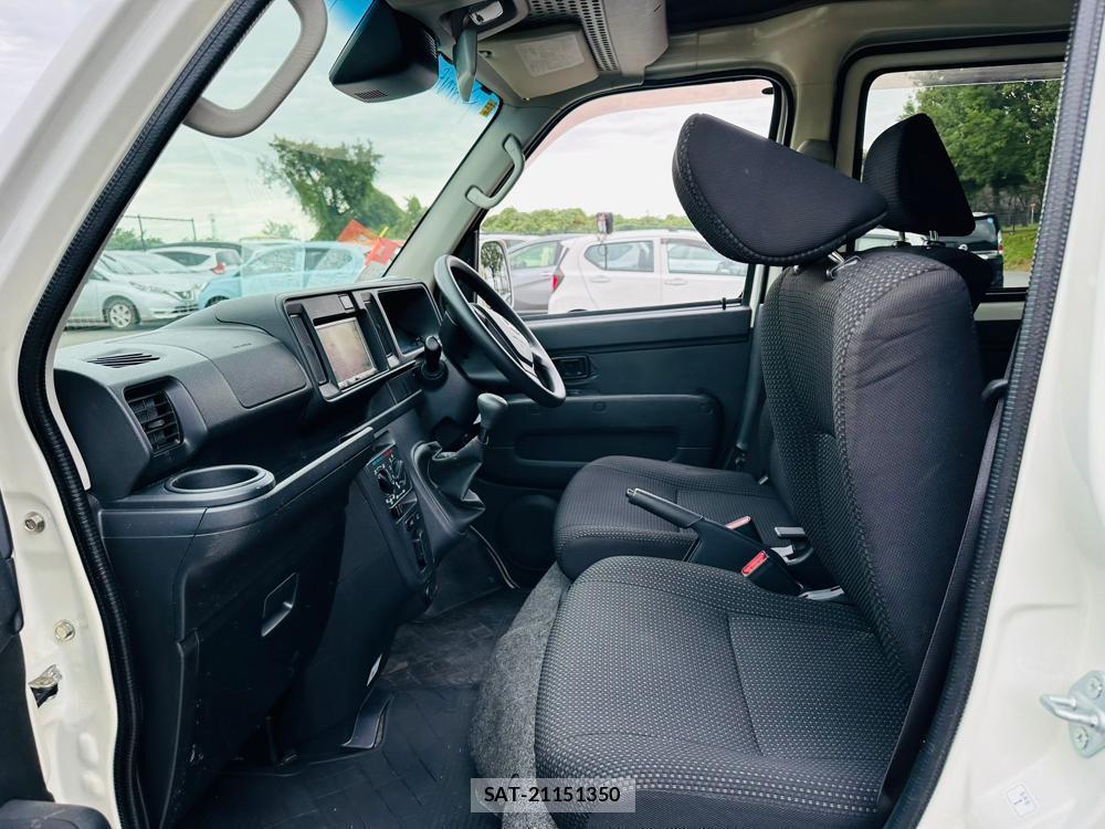 Daihatsu HIJET CARGO 2019 1300069-10