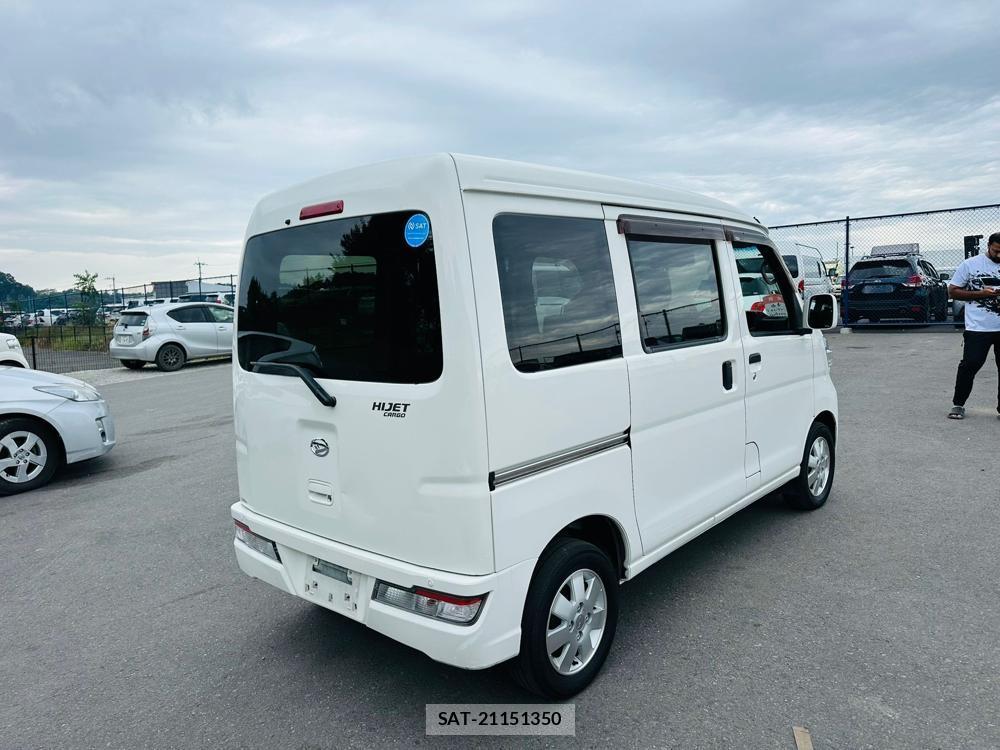 Daihatsu HIJET CARGO 2019 1300069-4