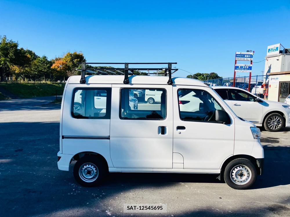 Daihatsu HIJET CARGO 2019 1317694-5