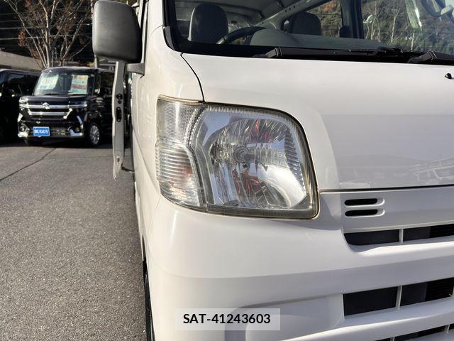 Daihatsu HIJET CARGO 2017-06 1825144-20