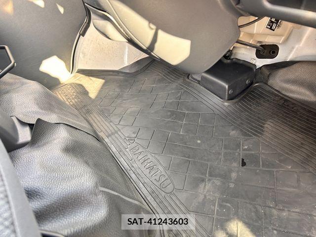 Daihatsu HIJET CARGO 2017-06 1825144-21