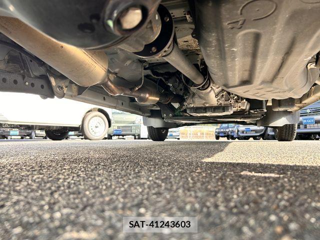 Daihatsu HIJET CARGO 2017-06 1825144-25