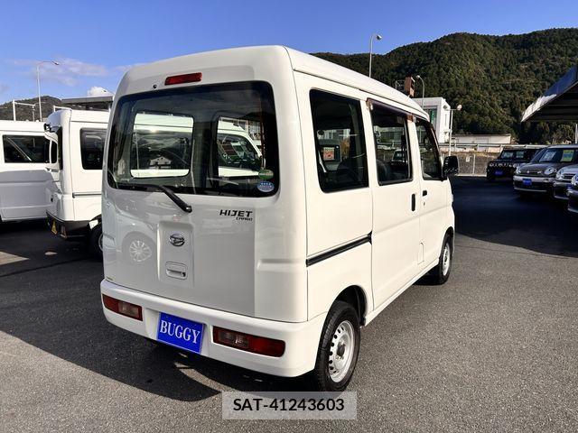 Daihatsu HIJET CARGO 2017-06 1825144-3