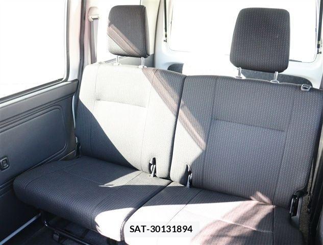 Daihatsu HIJET CARGO 2018-10 3375012-8