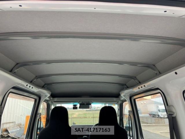 Daihatsu HIJET CARGO 2019-10 3375021-28