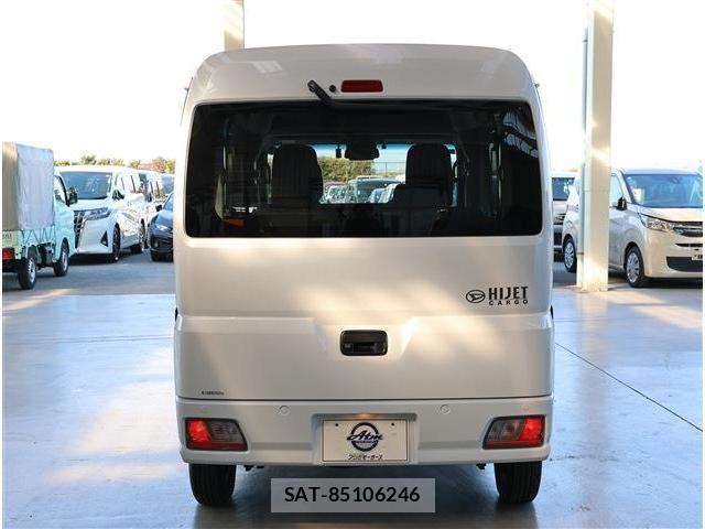 Daihatsu HIJET CARGO 2024-07 3671580-20