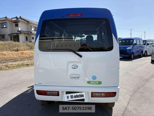 Daihatsu HIJET CARGO 2017-12 3714435-5