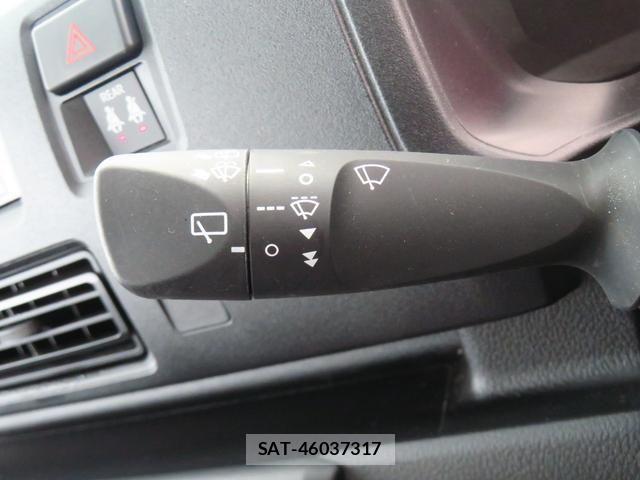 Daihatsu HIJET CARGO 2023-10 3832896-15