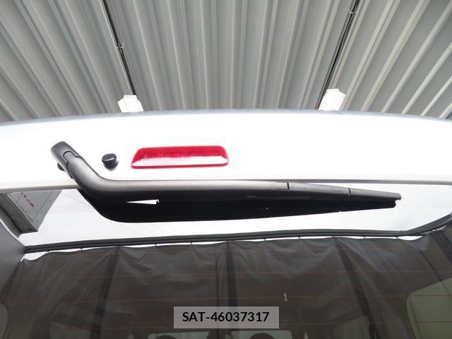 Daihatsu HIJET CARGO 2023-10 3832896-24