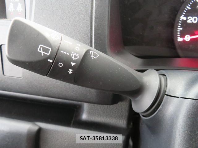 Daihatsu HIJET CARGO 2023-12 3832903-11