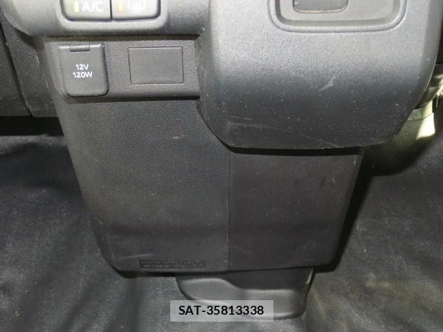 Daihatsu HIJET CARGO 2023-12 3832903-8