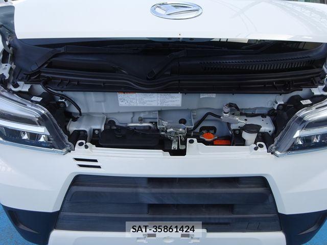 Daihatsu HIJET CARGO 2020-12 3906158-3