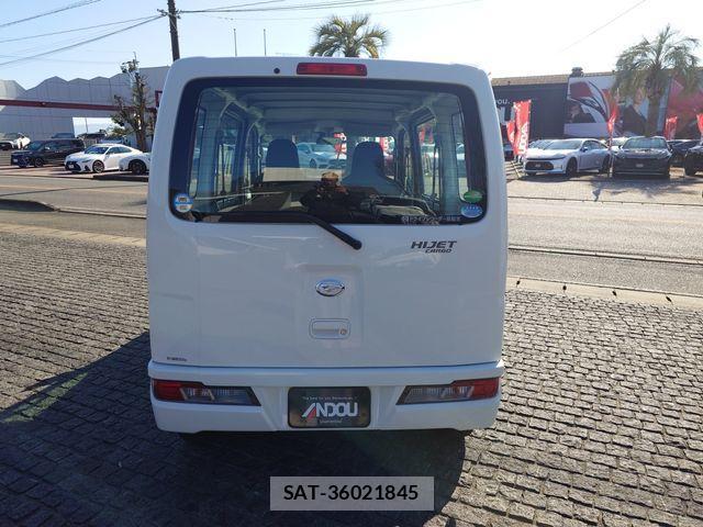 Daihatsu HIJET CARGO 2021-02 3906155-6