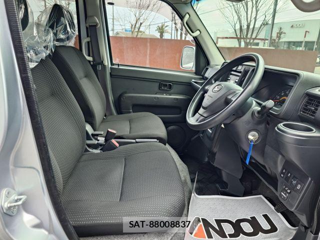 Daihatsu HIJET CARGO 2019-01 3934346-9